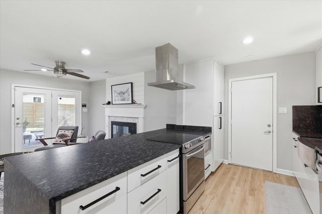 10941 Beauty Lane, Dallas, TX 75229