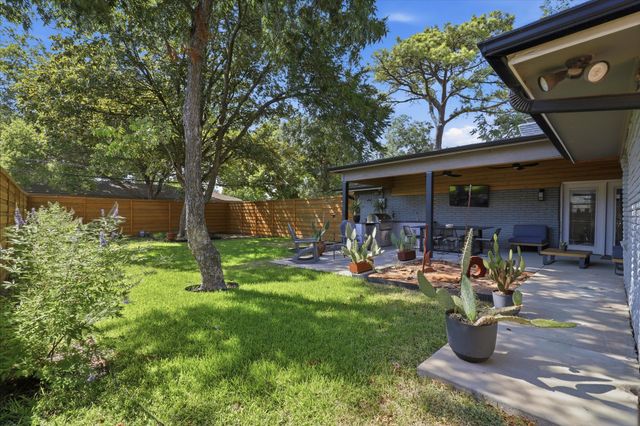 10941 Beauty Lane, Dallas, TX 75229