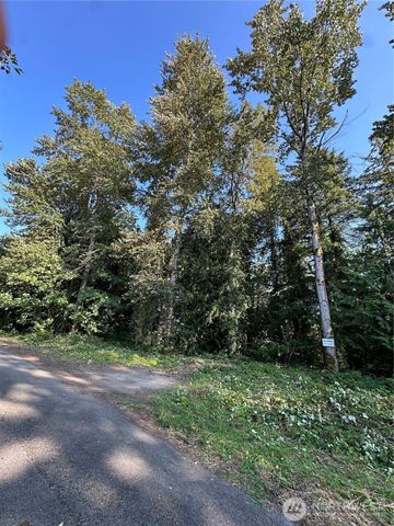 131 XX SE 312th Street, Auburn, WA 98092