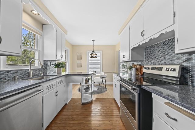 8031 Whitney ROAD, Fox Point, WI 53217