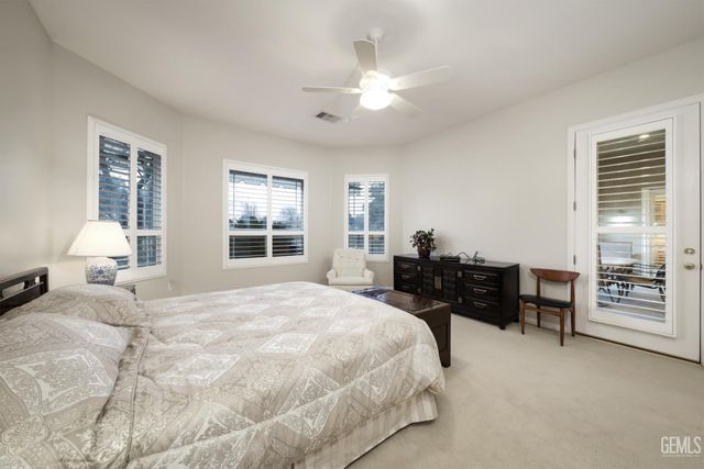 10308 Dutch Iris Drive, Bakersfield, CA 93311