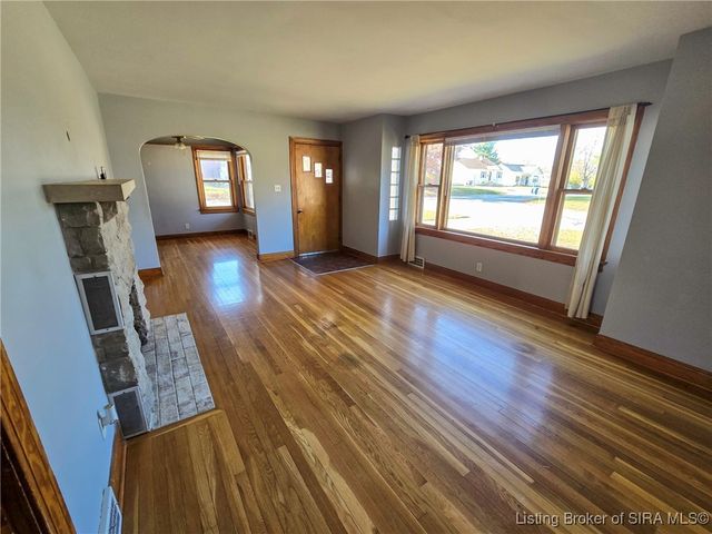 237 Indianola Street, Sellersburg, IN 47172