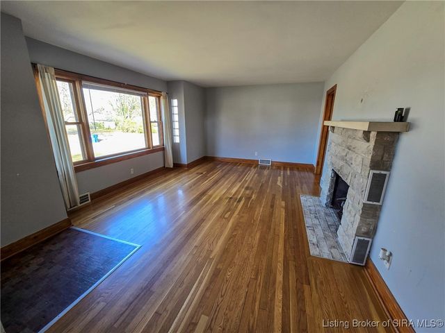 237 Indianola Street, Sellersburg, IN 47172