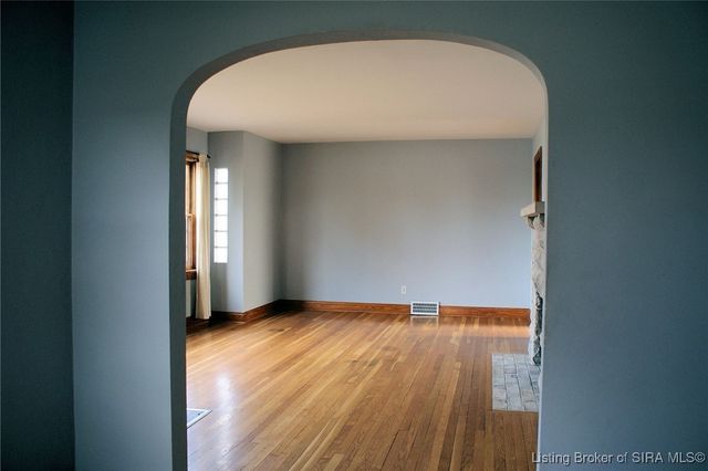 237 Indianola Street, Sellersburg, IN 47172