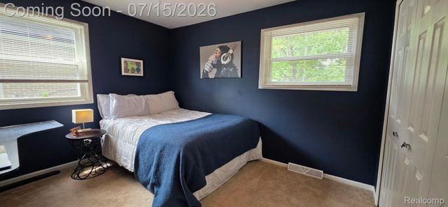 3285 Mapledale Street, Commerce Charter Township, MI 48382