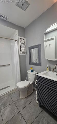 3285 Mapledale Street, Commerce Charter Township, MI 48382