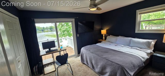 3285 Mapledale Street, Commerce Charter Township, MI 48382