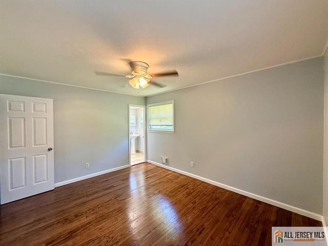 44 Drake Road, Somerset, NJ 08873