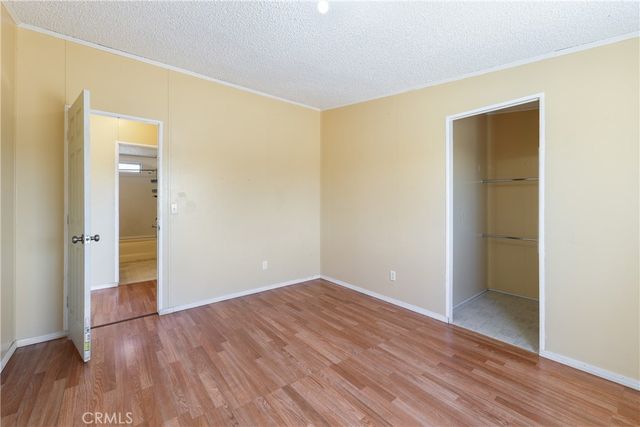 8195 Alta Mesa Road, Oak Hills, CA 92344