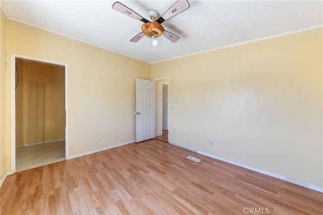 8195 Alta Mesa Road, Oak Hills, CA 92344