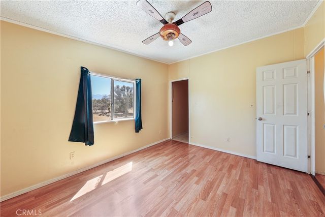 8195 Alta Mesa Road, Oak Hills, CA 92344