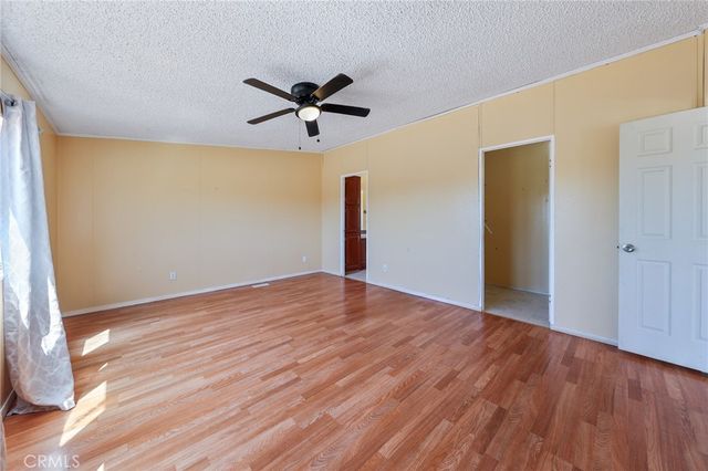 8195 Alta Mesa Road, Oak Hills, CA 92344