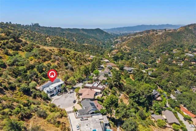 3060 Hollywell, Glendale, CA 91206