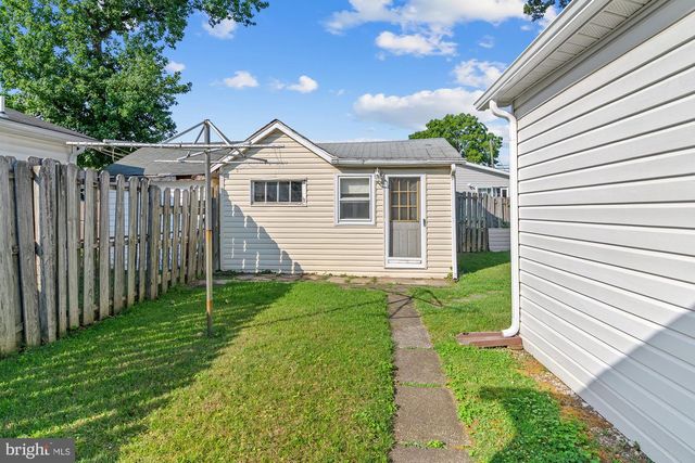 1421 3RD RD, Baltimore, MD 21220