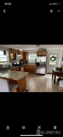 335 Prospect Avenue, Dunellen, NJ 08812