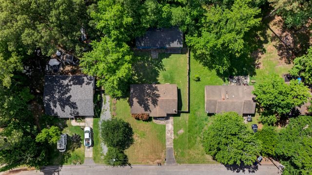 221 Forest Circle, Summerville, SC 29483