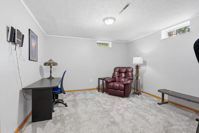 3706 Tam O Shanter Drive, Bettendorf, IA 52722