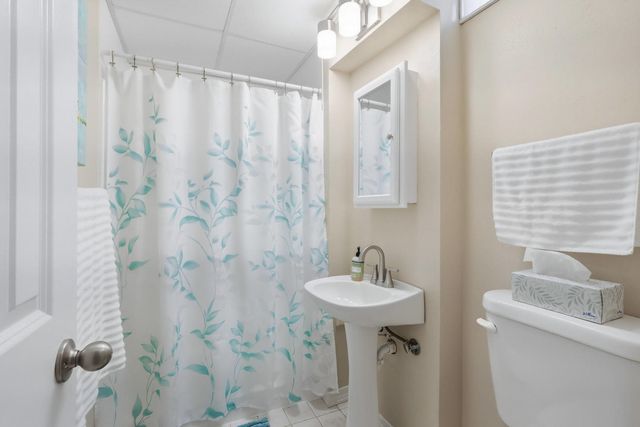 3706 Tam O Shanter Drive, Bettendorf, IA 52722