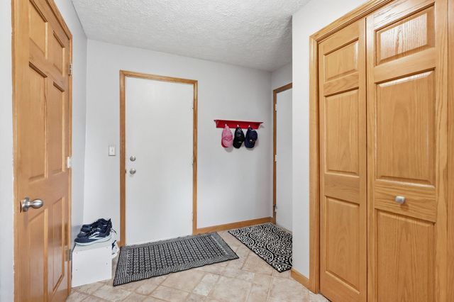 3706 Tam O Shanter Drive, Bettendorf, IA 52722