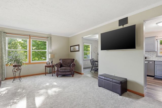 3706 Tam O Shanter Drive, Bettendorf, IA 52722