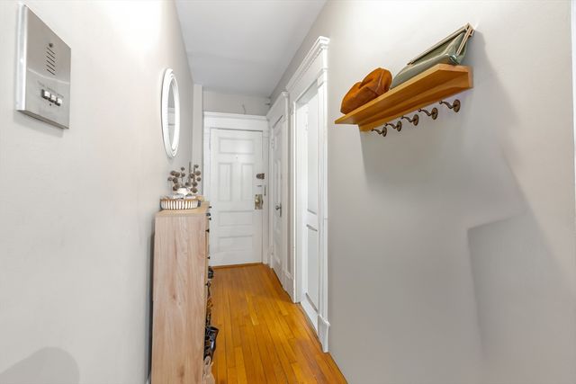 8 Garrison Street 205, Boston, MA 02116
