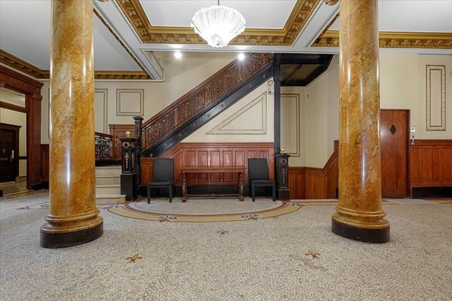 8 Garrison Street 205, Boston, MA 02116