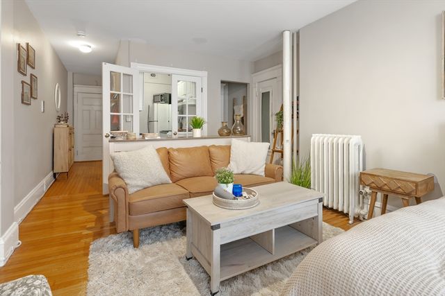 8 Garrison Street 205, Boston, MA 02116