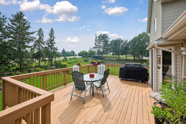 3963 Bailey Ridge Draw, Woodbury, MN 55125