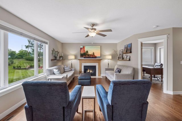 3963 Bailey Ridge Draw, Woodbury, MN 55125