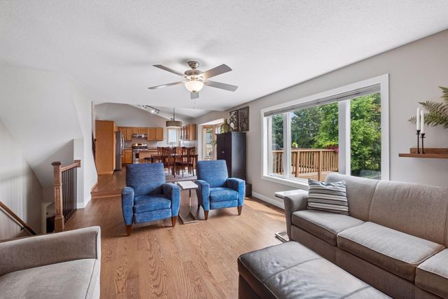 3963 Bailey Ridge Draw, Woodbury, MN 55125