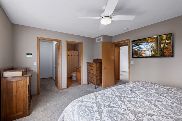 3963 Bailey Ridge Draw, Woodbury, MN 55125