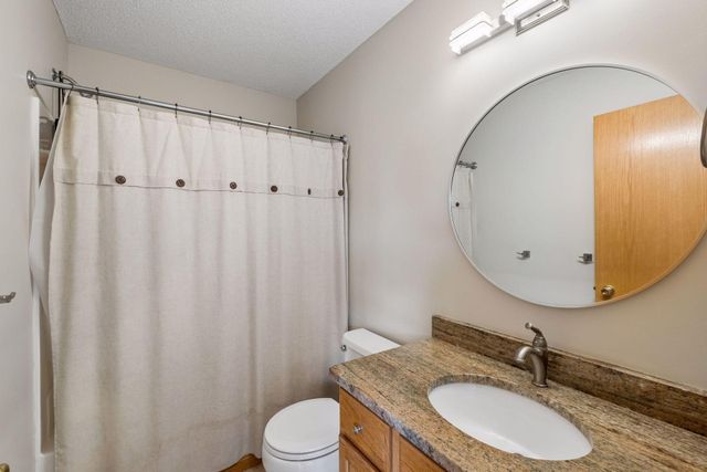 3963 Bailey Ridge Draw, Woodbury, MN 55125