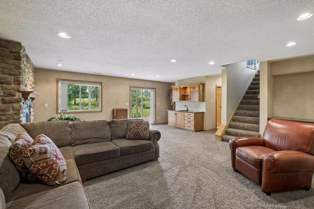 3963 Bailey Ridge Draw, Woodbury, MN 55125