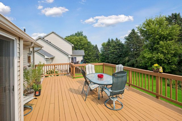 3963 Bailey Ridge Draw, Woodbury, MN 55125