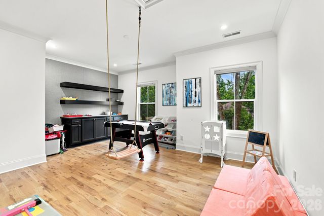 1329 Bywood Lane, Charlotte, NC 28209