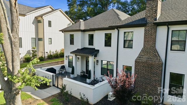 1329 Bywood Lane, Charlotte, NC 28209