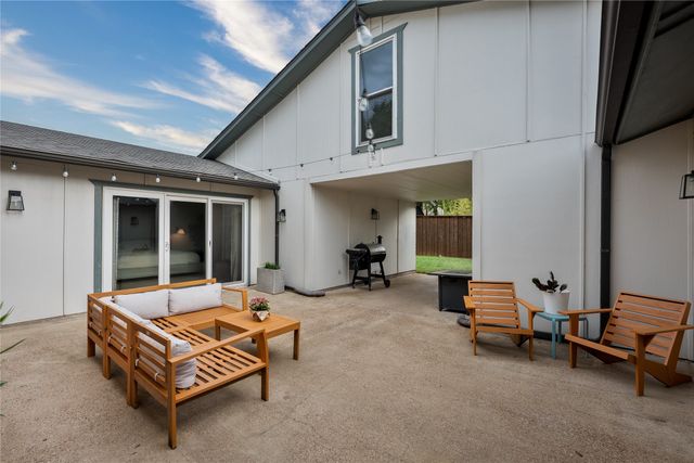 3140 Kinkaid Drive, Dallas, TX 75220