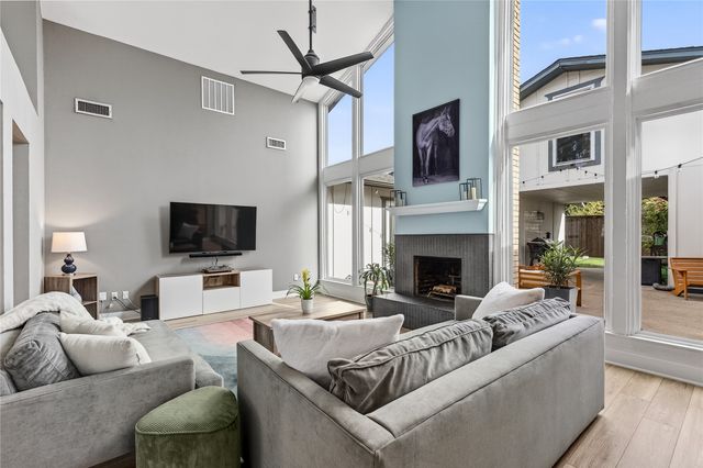 3140 Kinkaid Drive, Dallas, TX 75220