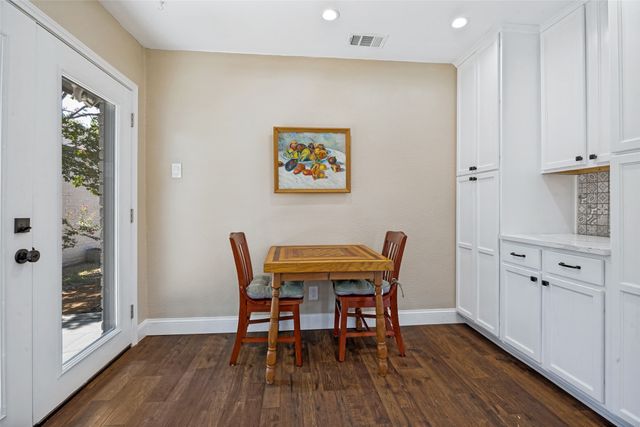1230 Richland Oaks Drive, Richardson, TX 75081
