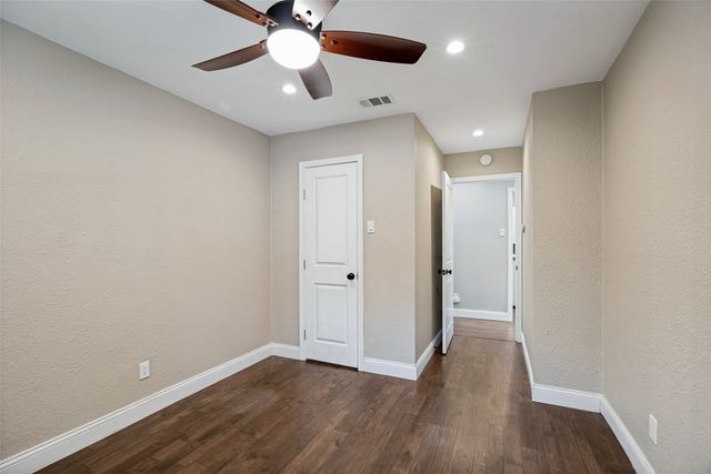 1230 Richland Oaks Drive, Richardson, TX 75081