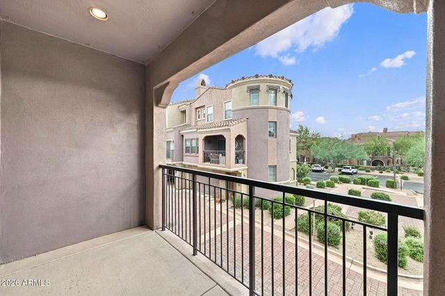 3935 E ROUGH RIDER Road 1014, Phoenix, AZ 85050