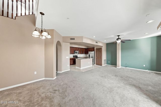 3935 E ROUGH RIDER Road 1014, Phoenix, AZ 85050