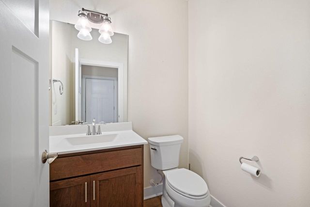 155 Mullberry LANE, Grafton, WI 53024