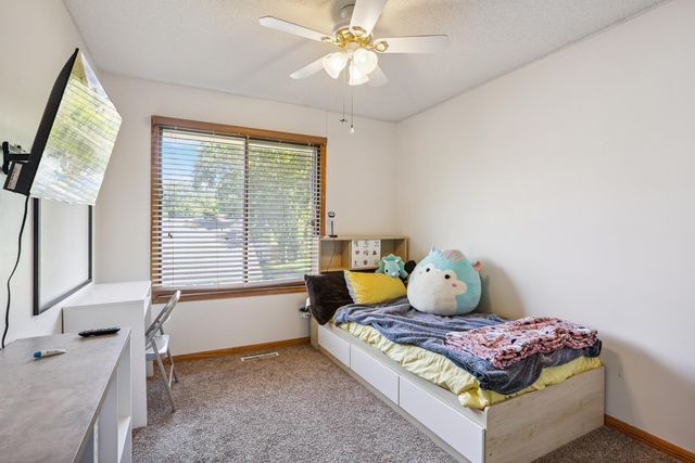 3895 Dolomite Drive, Eagan, MN 55122