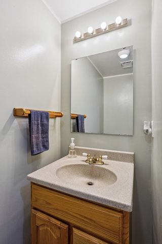 3895 Dolomite Drive, Eagan, MN 55122