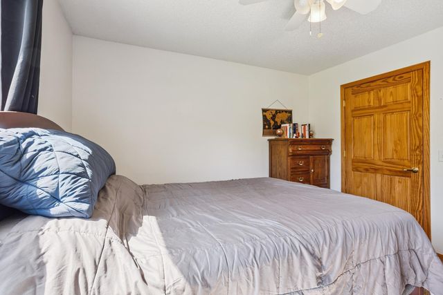 3895 Dolomite Drive, Eagan, MN 55122