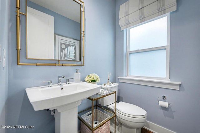 1616 PIAZZA Place, Jacksonville, FL 32207