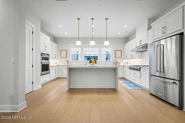 1616 PIAZZA Place, Jacksonville, FL 32207