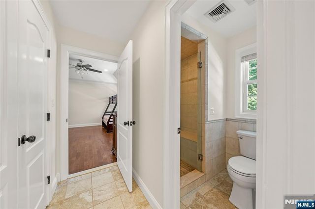 216 Washington Street, Northvale, NJ 07647
