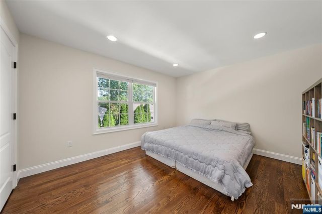216 Washington Street, Northvale, NJ 07647